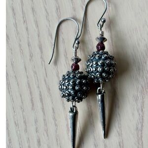 Sterling Silver Drop Earrings With Garnets